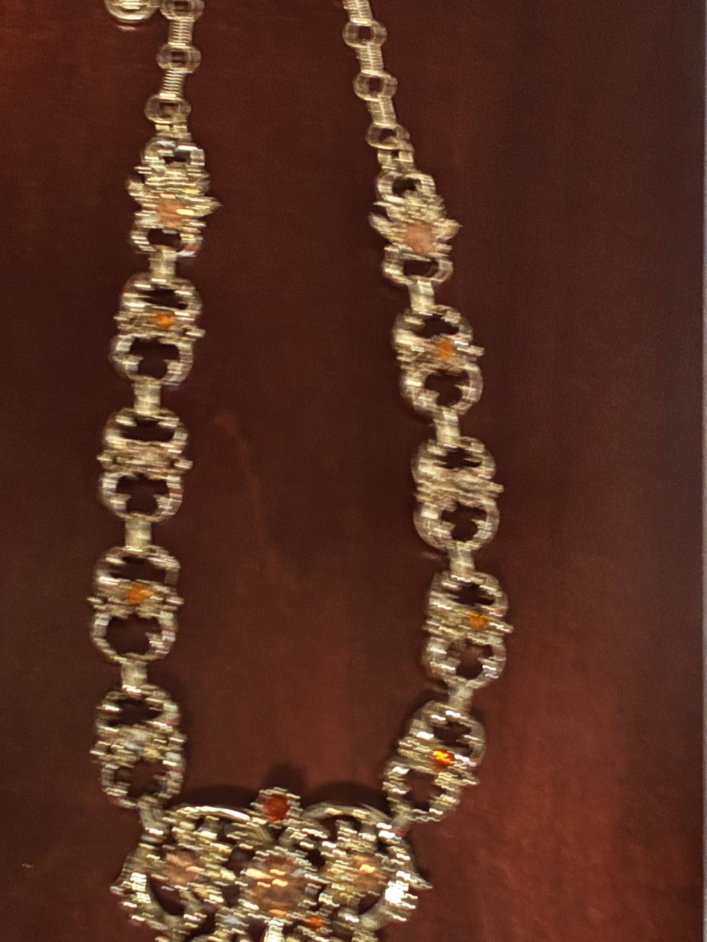 Vintage Coro stunning necklace with a beautiful heart and champagne stones ❤️❤️ - Picture 8 of 8